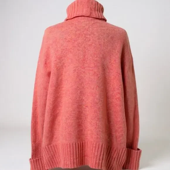 Moth Anthropologie Fireside Wool Turtleneck Sweater Pink Oversize Women’s Small - Picture 2 of 4